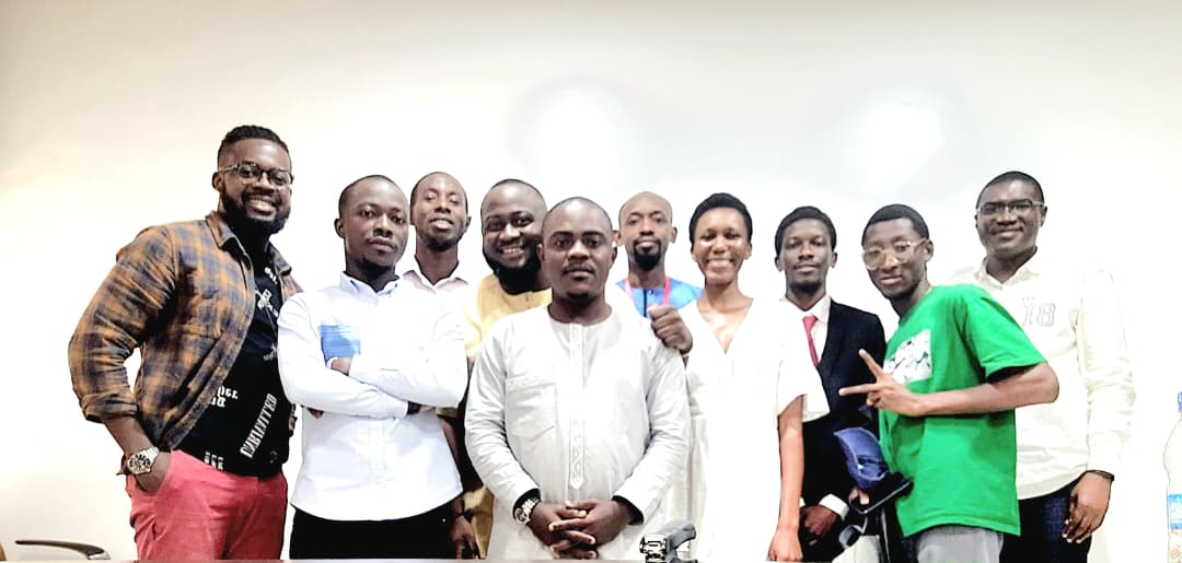 Photo de groupe finale de la formation